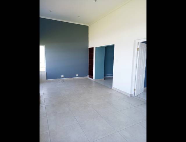 3 BEDROOM APARTMENT RENTED IN SEAVIEW